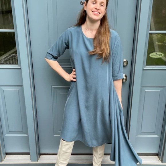 MIMU MAXI Cascade Dress petite fit in Silky Rose - Picture 5 of 5